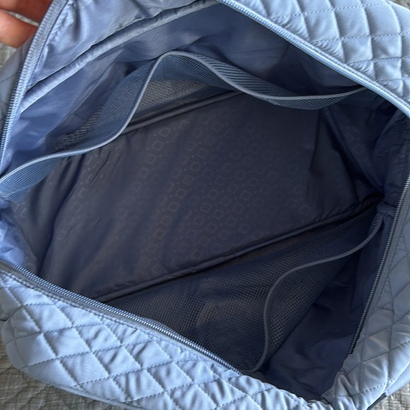 Vera Bradley quilted weekender bag - Picture 5 of 10